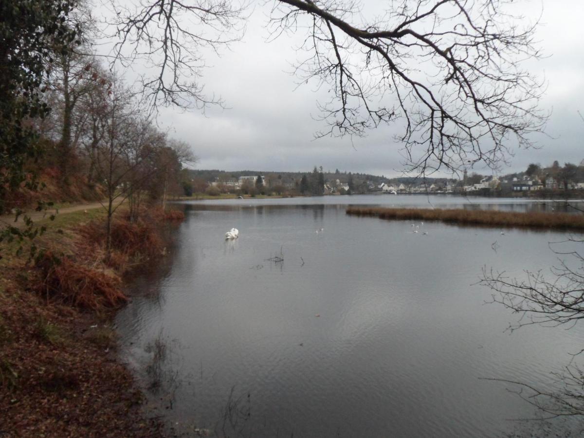 Riverside Bed And Breakfast Huelgoat Exteriör bild