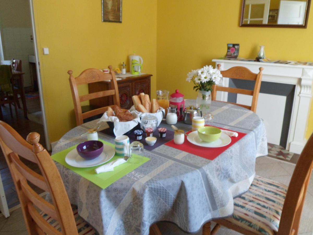 Riverside Bed And Breakfast Huelgoat Exteriör bild